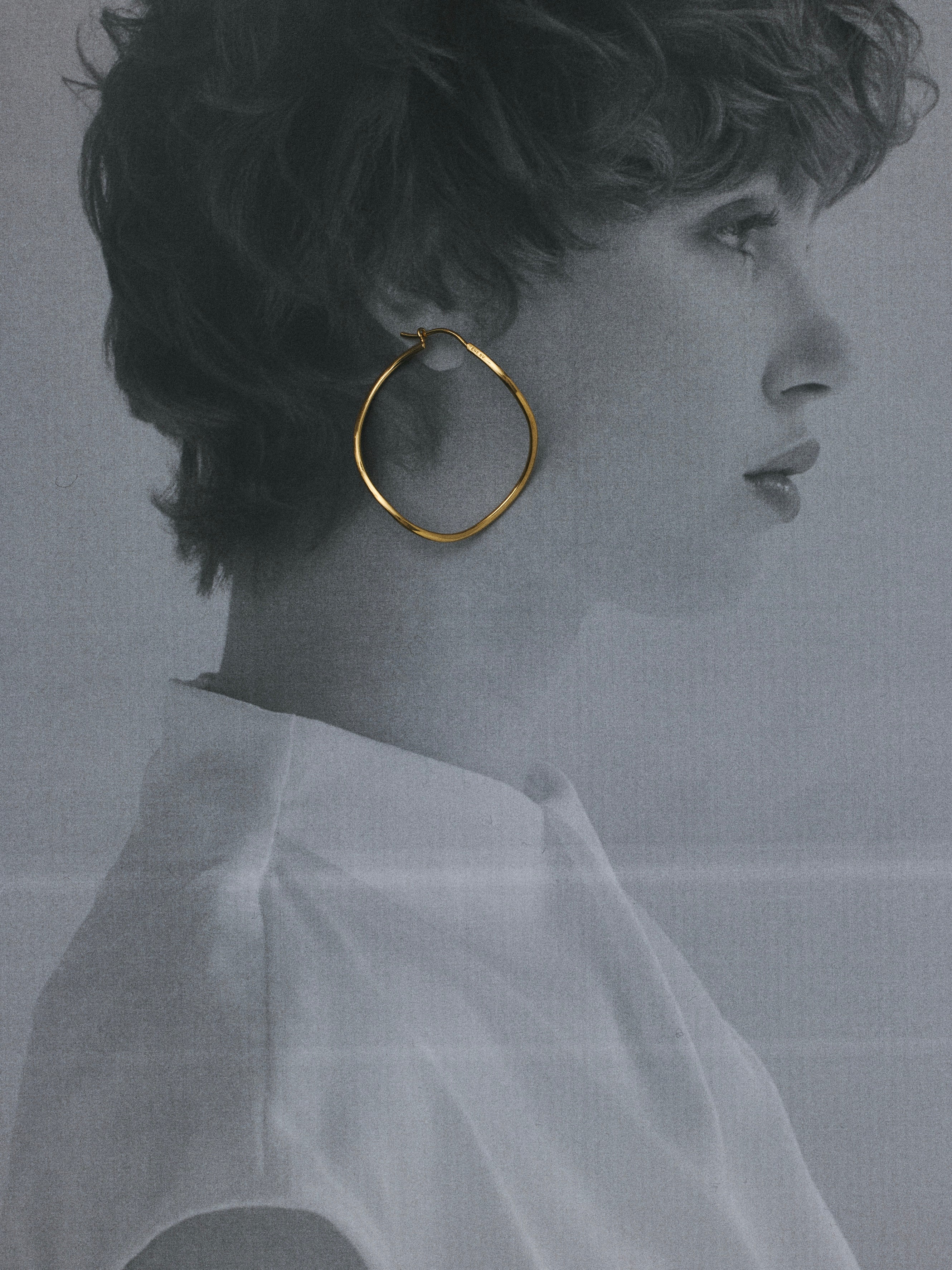 10K エイトサークルピアス