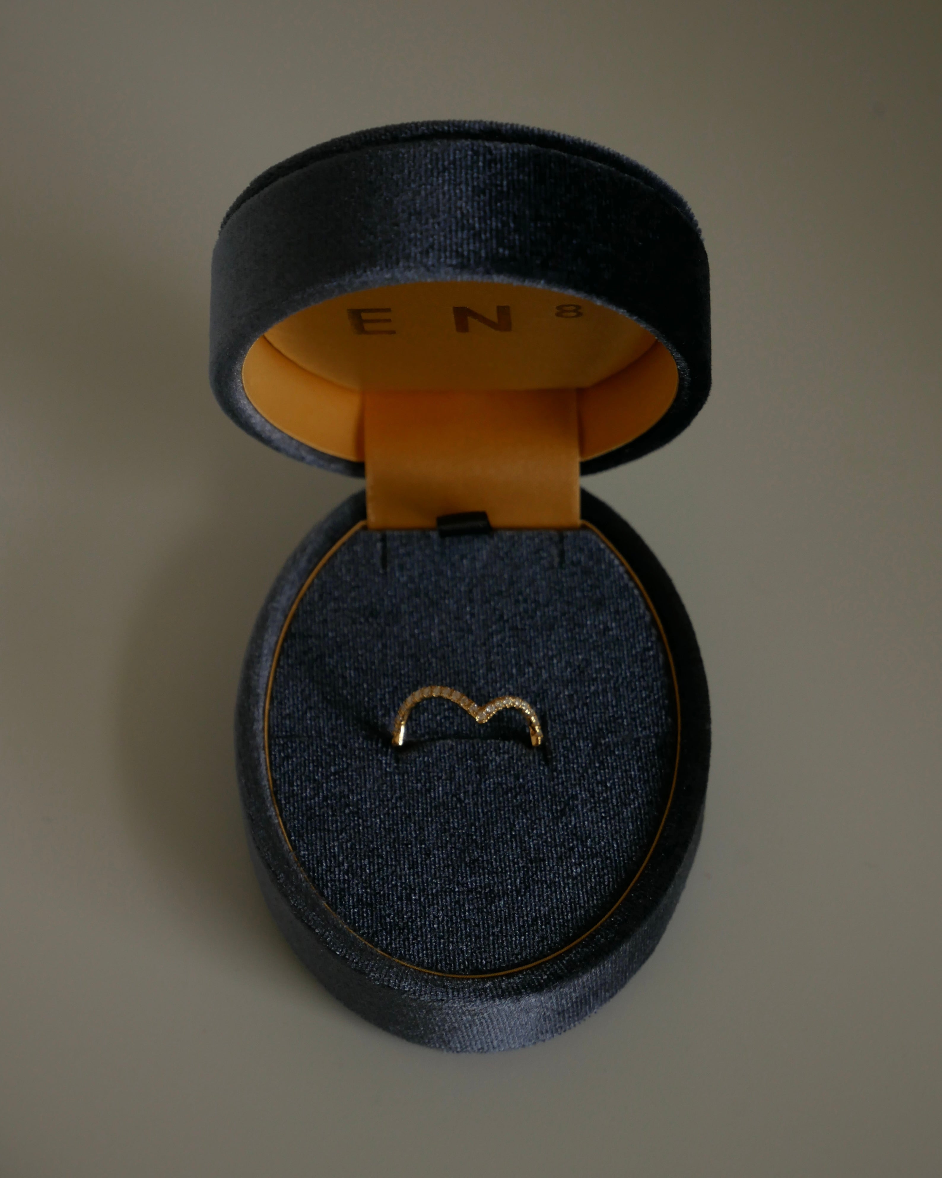 GIFT BOX