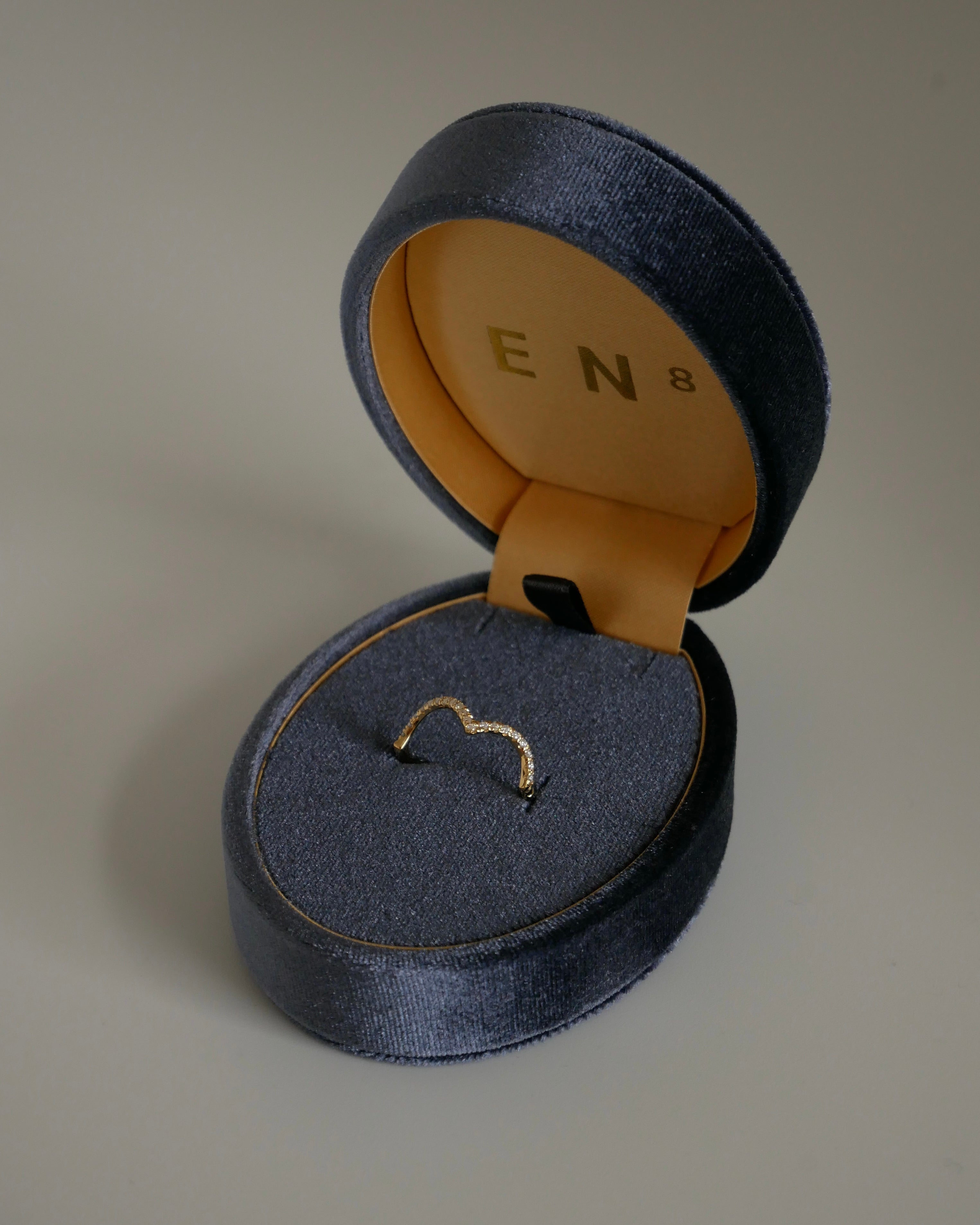 GIFT BOX